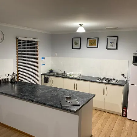 Lazy Days Cottage - Victor Harbor Hindmarsh Valley Exterior photo